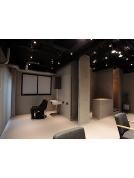 【行徳/南行徳】後ろ姿で差がつく美髪へ。《髪質改善》で思わず触りたくなるような美しいうる艶ヘアに＊