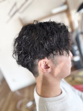 ＊センターパート×波巻きパーマ＊