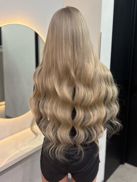 ラピス 福岡天神店(Lapis) やまでぃーハイトーンブリーチ&ダブルカラーエクステ髪質改善