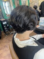 ヘアーラウンジ アンフィ 井土ヶ谷(Hair Lounge Anphi) 刈り上げハンサムショート
