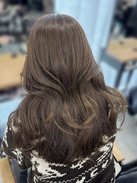 アリュウル 表参道(ALLURE) ショコラベージュ／ショコラグレージュ／レイヤーカット　佐藤