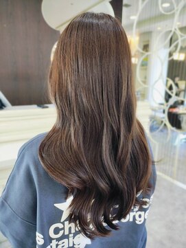 パズル(PUZZLE) オリーブベージュ/透明感/赤み消し/艶カラー/２０代３０代４０代