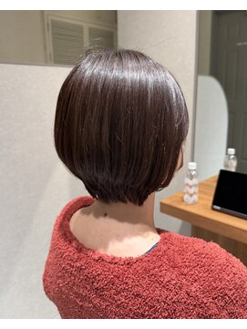 ラベストオイケ(LOVEST OIKE) 丸みのあるショートヘア