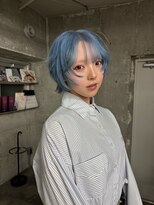 オーン 渋谷(OOn) アイスブルーのアヤナミショート