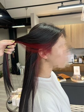 アリカ(arika) 赤 イヤリングカラー