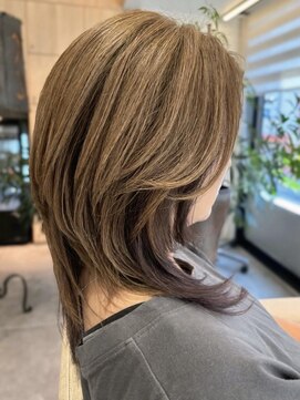 フリップビーアヴェダ(FLIP B AVEDA) 本八幡×レイヤーミディ×インナーカラー×ケアブリーチ