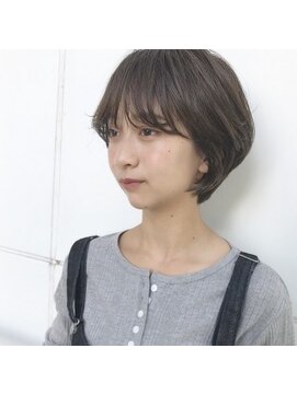 コクーン(Cocoon) ナチュショートボブ