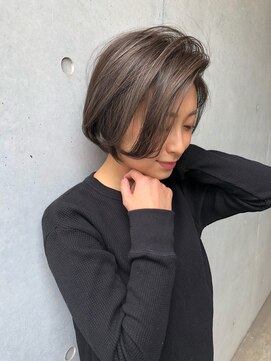 トルネード(TORNADO) チョコレートグレージュ前下がりボブ