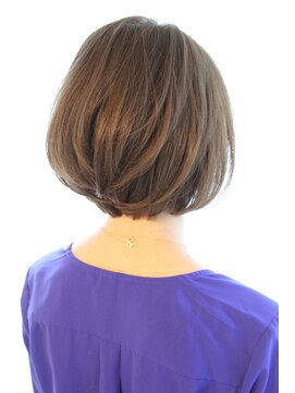 レウナ 外苑前(Reuna) 内田恭子さん風ボブ　３０代４０代５０代大人可愛い