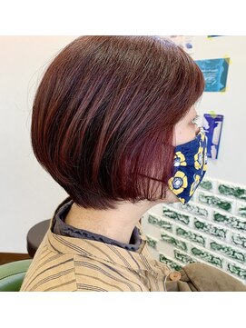 キュアリスタ ヘア ラボラトリー(Curelista Hair Laboratory) ショートボブ×インナーピンク