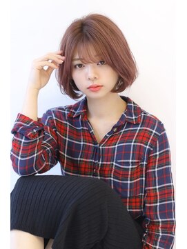 オーロ 千里山店(ORO) 20代30代40代50代美髪ピンクブラウン切りっぱなしボブショート