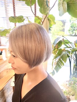 ラシック(La shic) 【ハイトーン】シュートボブ