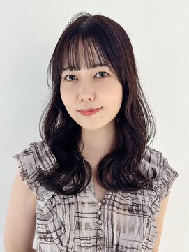 アイティーバイアルバム 松戸店(IT by ALBUM) 透明感カラー小顔秋色黒髪ウルフレイヤーロング_ba529511