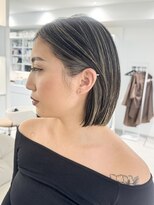 ノラ ウメダ(NORA UMEDA)&nbsp;地毛ハイライトバレイヤージュボブグレージュホワイト海外風