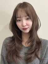 ライン(LINE)&nbsp;韓国風/レイヤー/小顔/前髪カット/髪質改善/グレージュ/透明感