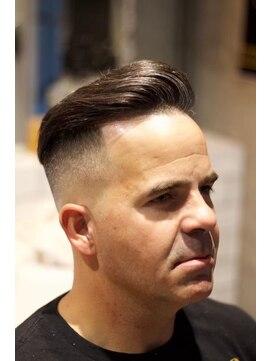 キングスマントーキョー 立川店(KINGSMAN TOKYO) サイドパート