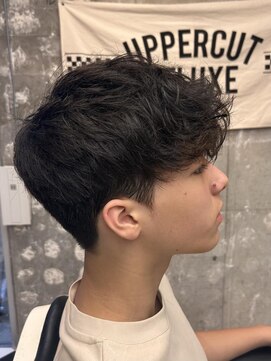 フランクス バーバー ウエストトウキョウ 吉祥寺店(FRANK’S BARBER WEST TOKYO) スパイキーショートブルーブラックフェザーパーマサーフカールY