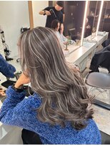 ブレンド 渋谷(BLend)&nbsp;ホワイトグレージュミニウルフデジタルパーマチェリーブラウン