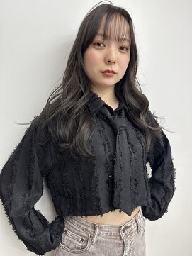ネウィ 八王子(newi) Rina 透明感ダークグレージュ