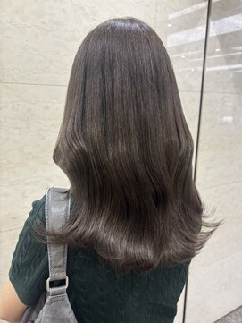 ソヨン 栄2号店(SOYON) 《透明感カラー×暗髪》オフィスヘア/レイヤーカット/大人ミディ