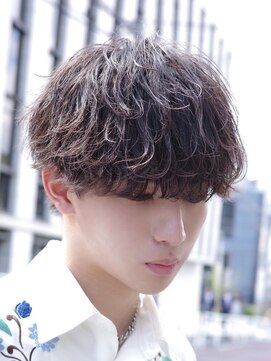フィフス トウキョウ (fifth TOKYO) 渋谷シャドウパーマメンズカットルーズパーマラウンドマッシュ