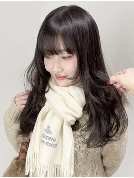 ビューシンサイバシ(VIEW SHINSAIBASHI) ロングレイヤーハッシュカットイメチェングレージュ10代20代30代