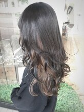 ヘアーサロン カヴィエ(hair salon covie)&nbsp;デザインカラー　インナーカラー　レイヤーカット