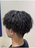 ツイストスパイラル仙台美容室波巻きシャドウパーマサーフカール