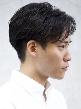 ノードオム 栄(NODE HOMME) フェザーセンターパートニュアンスパーマ波巻きスパイラルパーマ