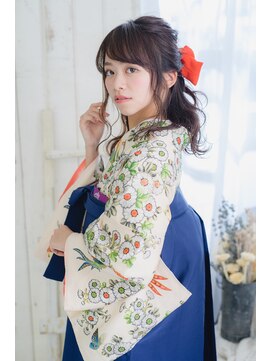 ヴァンクシー バイ ルナ(VANKCY by Luna) 向ケ丘遊園 登戸 卒業式 ヘアアレンジ メイク 袴着付け 大学