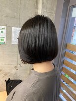 オッソ(OSSO)&nbsp;ワンレンボブ_カーキグレージュマッシュショート