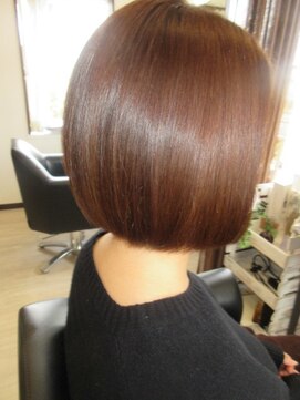 コア フィール ア デイ(COIFFURE A DAY) 【M3D】ショートボブ