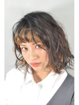 シンプルアトリエヘア(Simple Atelier Hair) パッツンボブミックススタイル