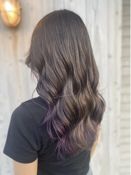ブルーム(bluem)の写真/カラー検定取得スタイリスト在籍☆髪質やダメージに合わせた提案で、あなただけの色味に♪