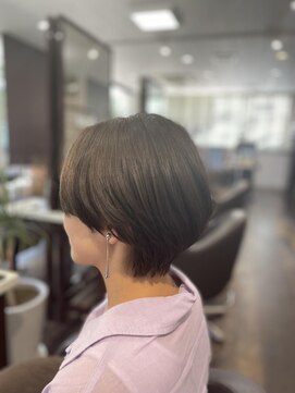 ライオンハート 長命ケ丘店(Lion Heart) ショートボブ(ハンサムテイスト)