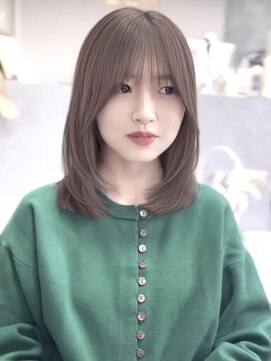 ジィルム(XELM) ナチュラルレイヤーカット【高崎/高崎駅/高崎駅西口】