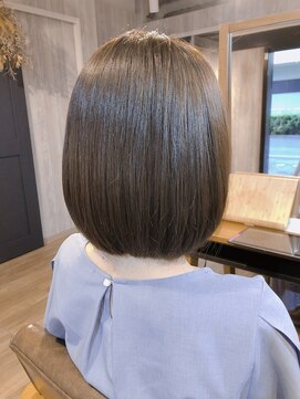 レイ 津田沼(Lei) ボブ/前髪/こなれミディ/オリーブベージュ/ウェーブパーマ/韓国