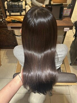 ヘアリゾート粋 ティガ 池袋店(tiga) 艶髪/ベージュ/セミロング