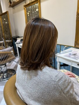 ロンドアベニール 北千住(Lond avenir) 髪質改善縮毛矯正レイヤーカット顔周り前髪韓国ミニウルフ/池袋