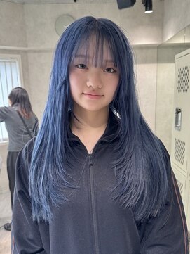 ハイプ(HYPE) ブリーチ&ダブルカラー/ロングレイヤーカット/ネイビーブルー