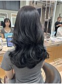 ミディアムヘア暗めカラーデザインカラーフェイスフレーミング