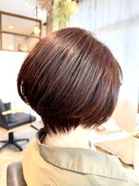 ウル(ulu)&nbsp;ふんわり耳掛けくびれショート