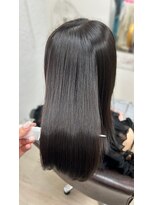 ヘアメイクシエル(Hair Make Ciel)&nbsp;ふわつきを抑えて、品よくまとまる髪へ