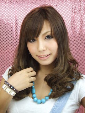 リミックス(REMIX by Love hair KING OF PRINCESS HAIR&EXTENTION) ゆるく巻いて大人っぽく。