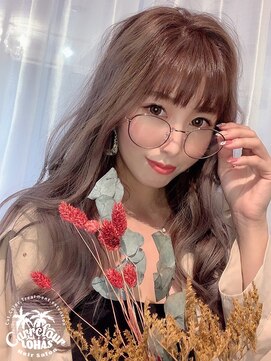 カルフール ロハス 草加東口店(Carrefour LOHAS) ☆秋おすすめ☆ピンクベージュのソンブレカラーをイルミナで♪