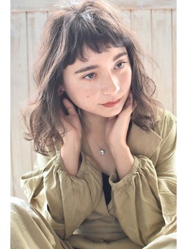 メーヴェ(Mowen) mowen×ミルクティベージュ×透明感カラー×アンニュイロング