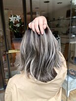 アンダーバーホワイト 静岡店(_WHITE)&nbsp;ホワイトベージュハイライト