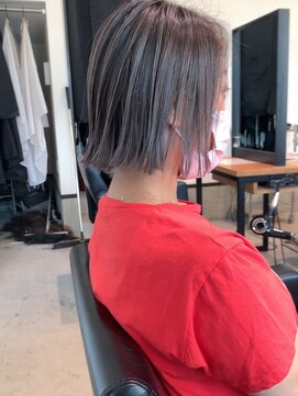 シェルハ(SHELHA) 【橿渕昭希】バレイヤージュ×グレー