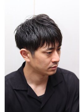 ヘアーアンドグルーミング ヨシザワインク(HAIR&GROOMING YOSHIZAWA Inc.) 20代/30代/ツーブロック/刈り上げ/ビジネス