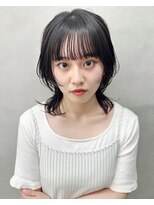 キピ(KIPI) 【早瀬忍　梅田中津】ハイレイヤーウルフカット